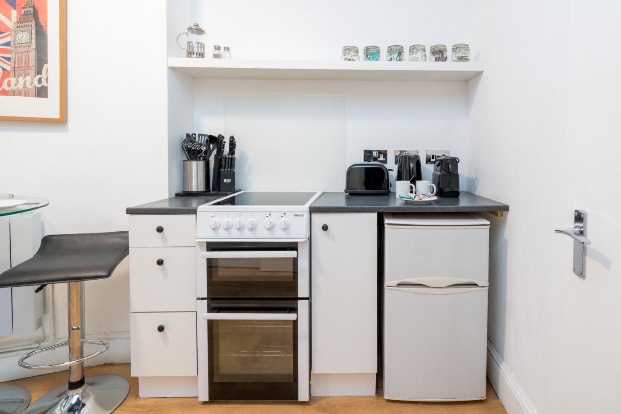 Soho & Covent Garden Apartment, Sleeps 3 Londres Exterior foto