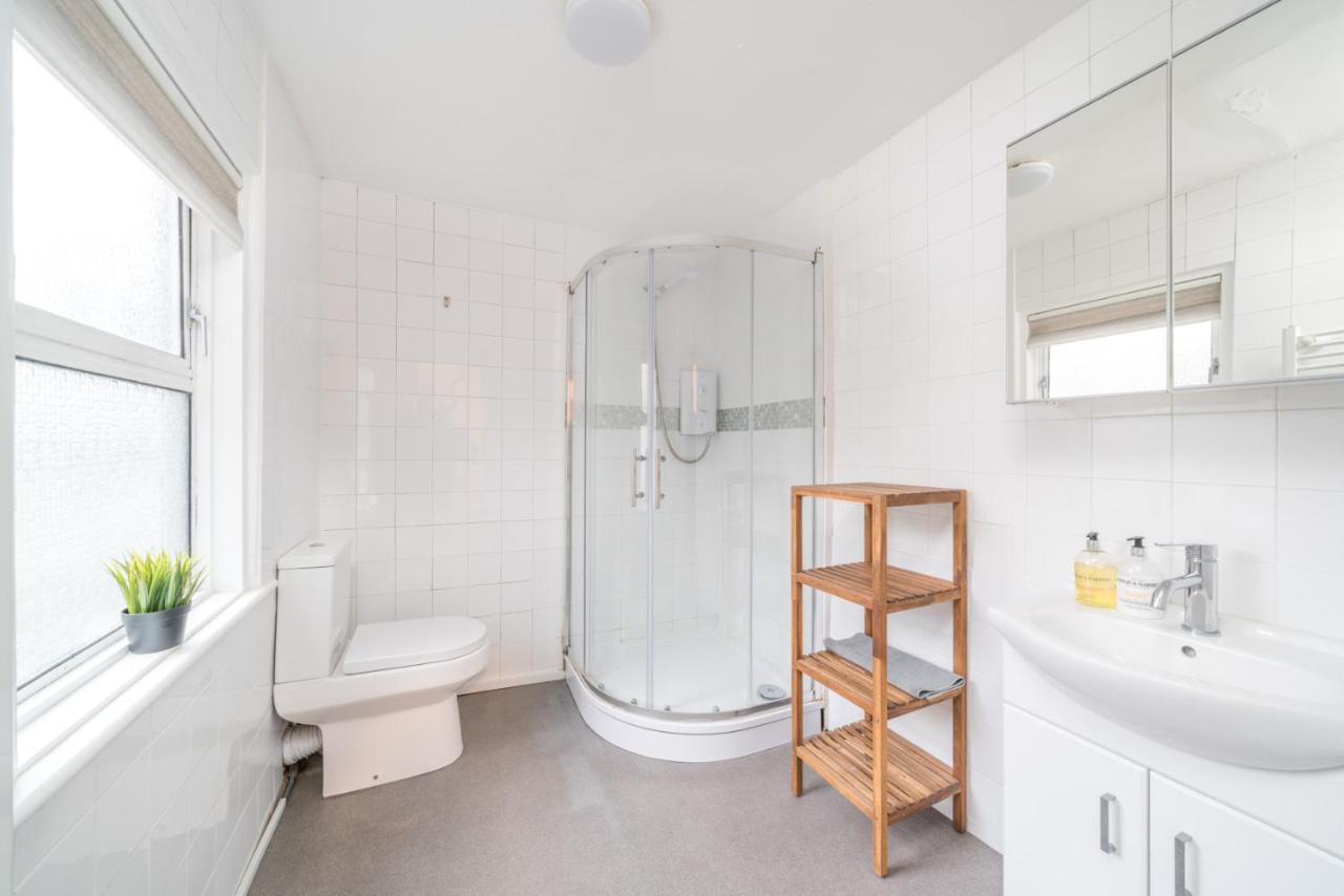 Soho & Covent Garden Apartment, Sleeps 3 Londres Exterior foto